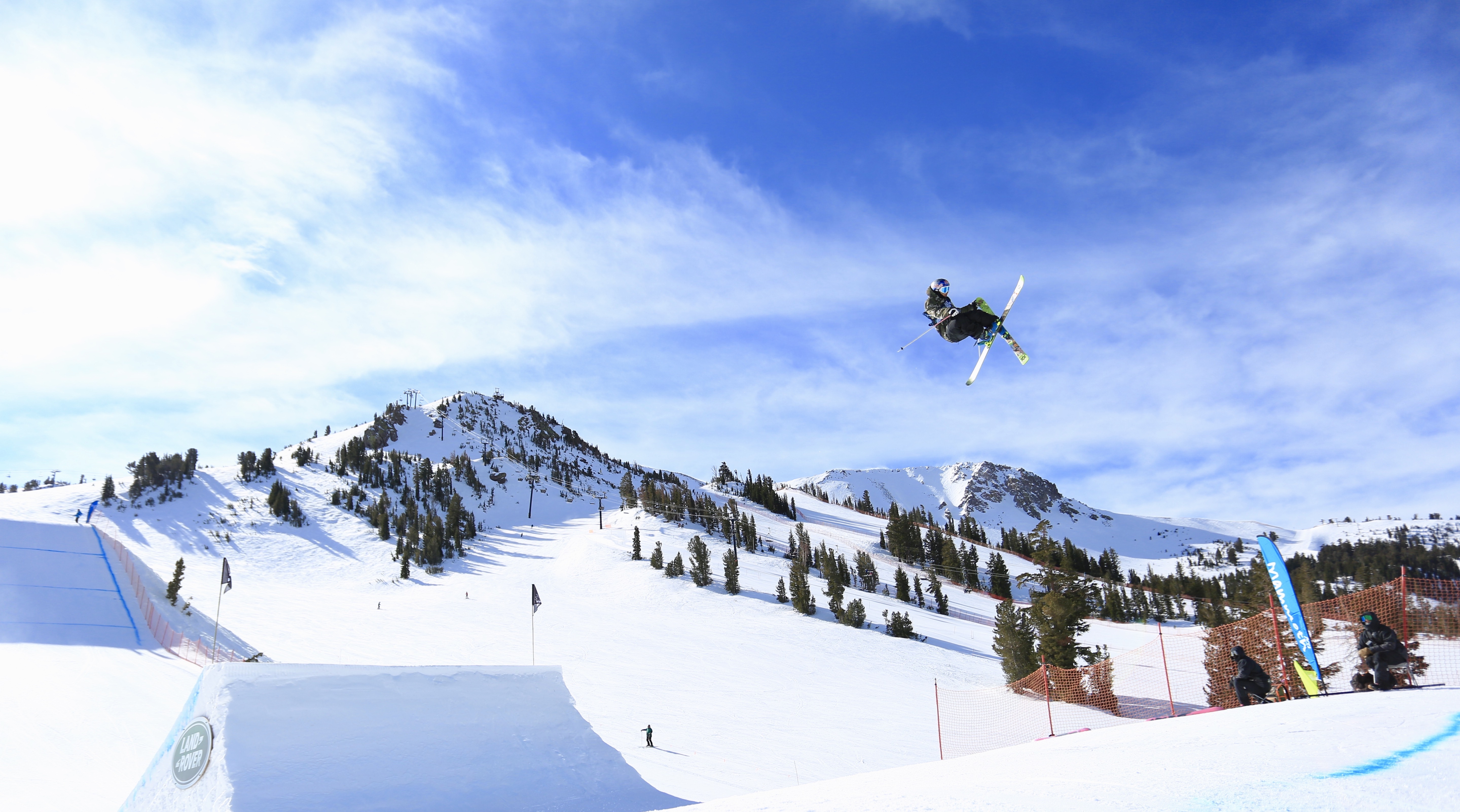 Shaun White Snowboarding Grand Prix Mammoth Lakes Images, Snowboarding  Posters
