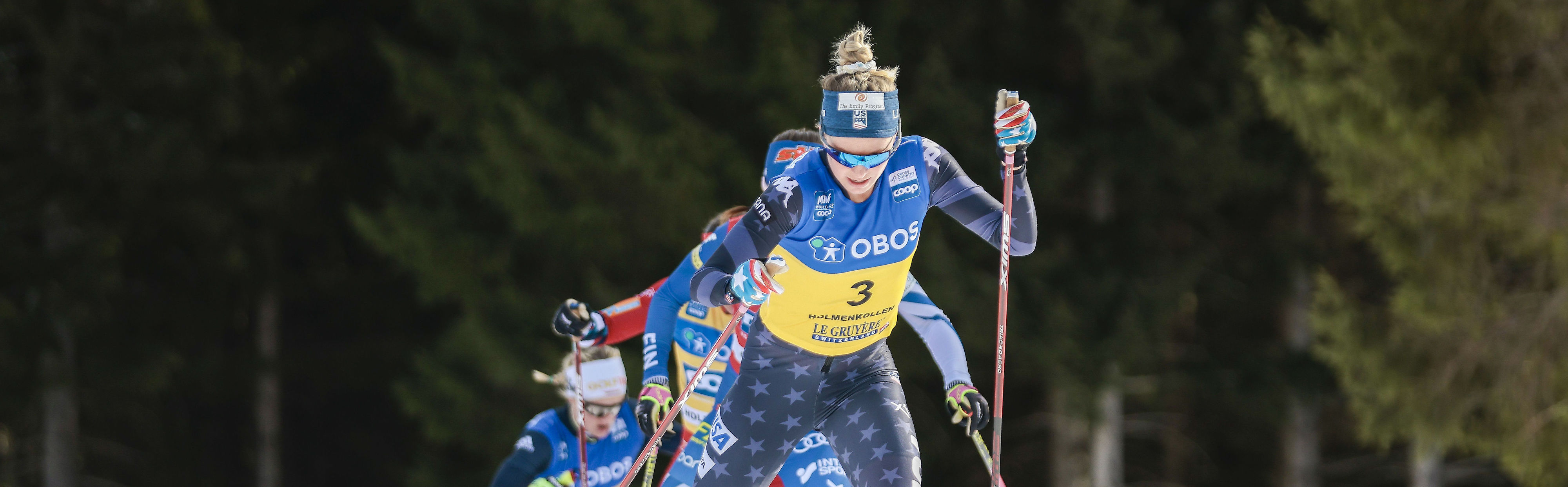 Jessie Diggins skiing in a skate race during the 2022-23 season